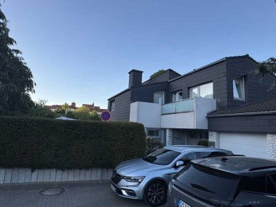 Modernes Reihenendhaus mit gehobener Innenausstattung, Garten und traumhaften Schlossblick