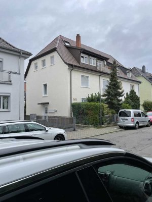 Stilvolle, gepflegte 2-Zimmer-Souterrain-Wohnung in Heidelberg - Handschuhsheim
