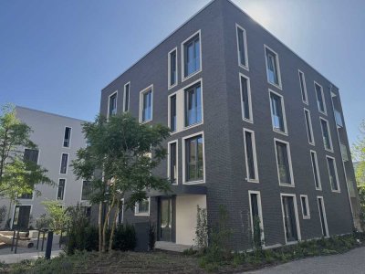 Helle 2,5-Zimmer-Wohnung mit Ankleide und Einbauküche