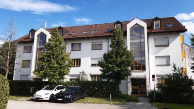 vermietete 2 Zi.-Whg. - Balkon, Bad/WC/DU, Küche mit EBK, FBHzg.,TG+Kfz-StPl in 85570 MARKT SCHWABEN