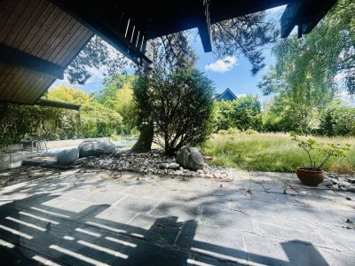 Charmantes Einfamilienhaus (HUF HAUS) mit Doppelgarage, Außenpool und Keller in ruhiger Wohnlage!