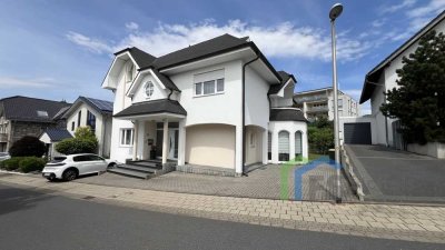 Villaflair am Zentrumsrand von Düren