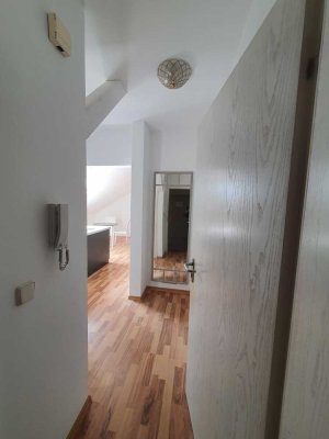 Freundliche  möblierte 2-Zimmer-Wohnung zur Miete in der Obere Marktstraße in Gaimersheim.