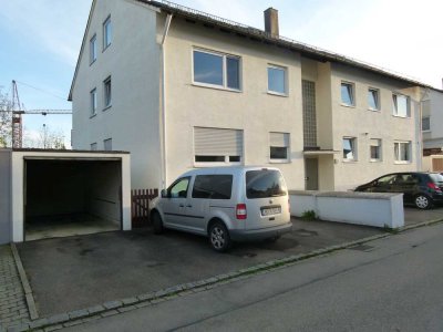 Toll geschnittene, helle Zwei-Zimmerwohnung *vollständig renoviert!*