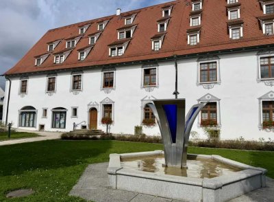 Helle 3,5-Zimmer Wohnung mit Garage in Öpfingen