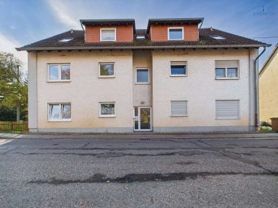 **Charmante 3-Zi.-ETW mit Terrasse, EBK, KFZ-Stellplatz, Abstellraum, "barrierefrei" - gut