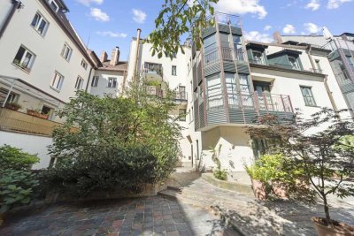 Stilvoll wohnen oder clever investieren: 3 Zimmer-Stadtwohnung mit Stellplatz in Altstadtlage