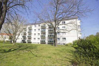 Ab 15.12.2026! 3 Räume, Balkon, Wanne...Dein Zuhause!