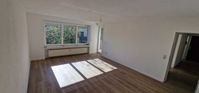 Helle 4-Zimmer-Wohnung mit Garten, Garage und Sanierung in 2023 – Erdgeschoss