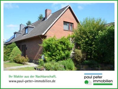 Doppelhaushälfte mit Kellergeschoss und Garage in Neumünster-Einfeld