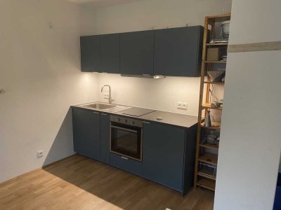 Moderne 1-Zimmer-Wohnung mit Einbauküche in Berlin-Spandau – Neubau, bezugsfrei