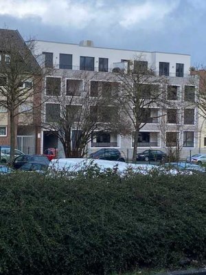 Geschmackvolle 2-Zimmer-Wohnung mit gehobener Innenausstattung mit Balkon in Mönchengladbach