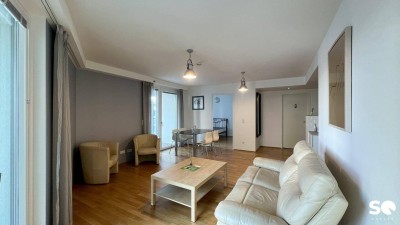 # SQ ---MÖBLIERTE 3 ZIMMERWOHNUNG IM DC LIVING --- FULLY FURNISHED 3 ROOMS APARTMENT IN DC LIVING---