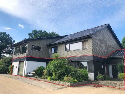 Idyllisch gelegene Eigentumswohnung/Bungalow mit Sauna + separates Büro/Praxis!