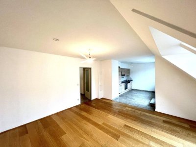 EINMALIGE CHANCE! 3-Zimmer DG-Wohnung inkl. Terrasse!!