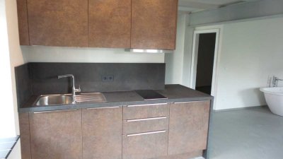 Loft in Bahnhofsnähe: 60qm mit EBK zu vermieten