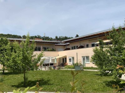 Altersgerechte, barrierefreie Seniorenwohnung mit Aufzug und Terrasse