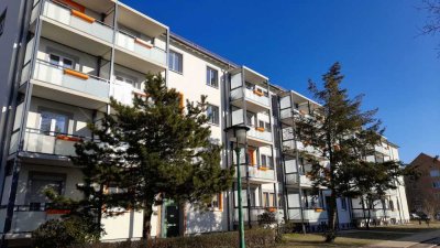 2-Raum-Wohnung+Balkon+Dusche mit WBS