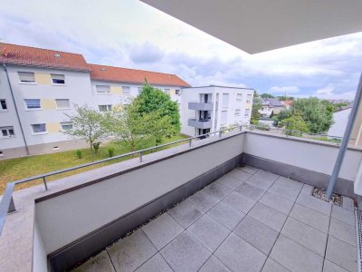 Neuwertige 2-Zimmer-Wohnung mit stufenlosem Zugang, Aufzug und großem Balkon