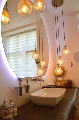 Stilvoll kernsanierte Altbauwohnung mit Charme – 3 Zimmer, Balkon, Kamin, HWR