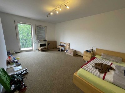 Gemütliche 1-Zimmer Wohnung mit Balkon in zentraler Lage!