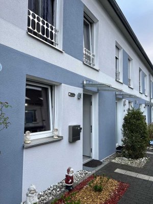 Modernes Reihenhaus mit hochwertiger Ausstattung in zentraler Lage von Erlangen