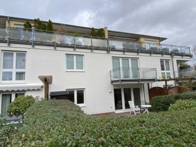 Sehr schöne 2-Zimmer-Wohnung in toller Lage im Erdgeschoss mit Terrasse und Garten