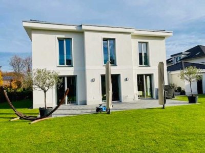 Exklusive Stadtvilla in bester Lage am Stadtpark  33332 Gütersloh