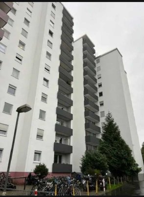 Kapitalanlage 5% Rendite 
3 Zimmer mit Garage