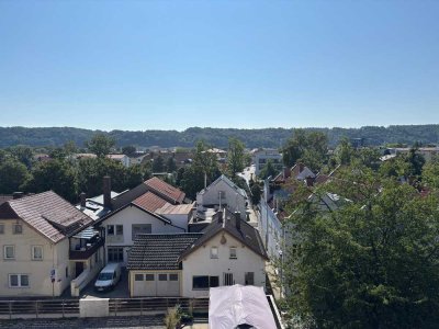 Lichtdurchflutete 3-Zimmer-Wohnung mit Balkon inmitten der Altstadt von Trostberg
