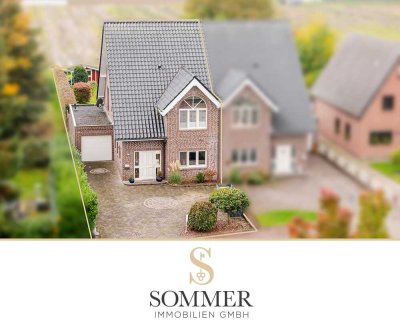 Viel Platz zum Wohlfühlen - Stilvolle Doppelhaushälfte mit Weitblick in Nierswalde