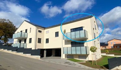 Moderne 4-Zimmer-OG/DG-Wohnung mit Wallbox und Balkon