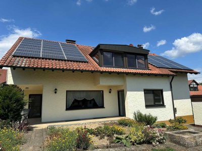 Großzügiges Familienhaus mit energetischem Anspruch und vielseitigen Möglichkeiten - Ruhige Lage