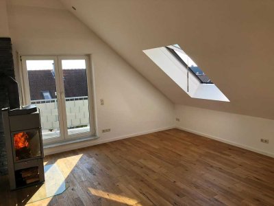 Exklusive, gepflegte 4,5-Zimmer-Maisonette-Wohnung mit Balkon und Einbauküche in Ober-Olm