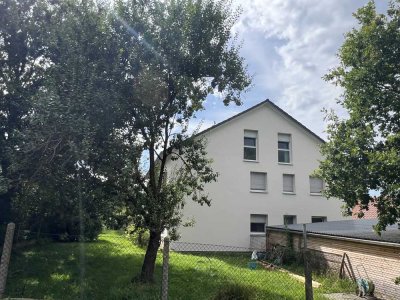 Ruhige Mod.Exklusive Helle 5 Zimmerwohnung mit Balkon südl. von Augsburg