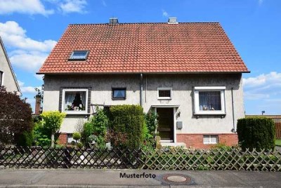 Freistehendes Einfamilienhaus + provisionsfrei +