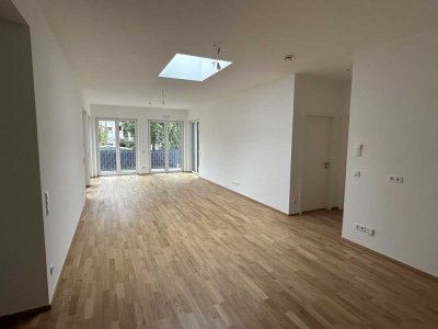 NEUBAU -Erstbezug heller und großer 3-Zimmerwohnung mit Terrasse