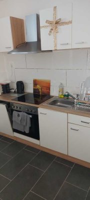 Geschmackvolle, sanierte 2-Raum-Erdgeschosswohnung mit EBK in Krautheim