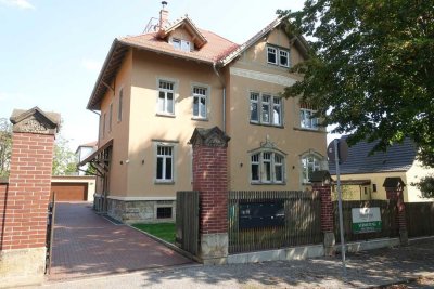 Exklusive 3-Zimmeretagenwohnung mit großem Balkon in bester Lage von Radebeul-Oberlößnitz