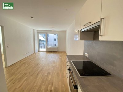 Ruhige Innenhof-Wohnung mit großer Terrasse - Straßenbahn 26 vor der Tür, S-Bahn in der Nähe!