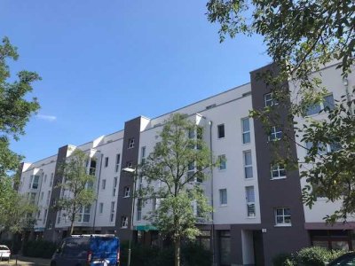 1,5 Zimmer-Wohnung mit Wannenbad und Wintergarten nahe Gärten der Welt!