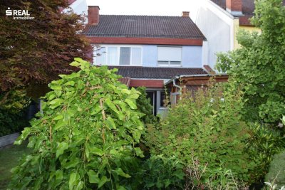 Nettes Reihenhaus in ruhiger Seitenstraße