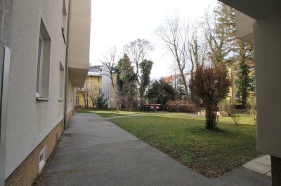 Perfekt geschnittene Wohnung in Badener Ruhelage