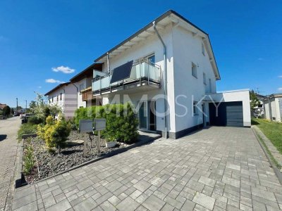 Modern. Ruhig. Exklusiv. - Neuwertiges Zweifamilienhaus (BJ: 2017)