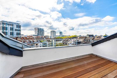 Spektakuläre Terrassenwohnung auf zwei Ebenen - 4 Zimmer/ 2 Bäder/ Sonderwünsche erlaubt!