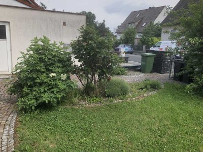 Sehr hochwertig ausgestattete DG Wohnung im Zentrum von Herzogenaurach