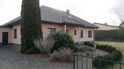 * Einfamilienhaus in ruhiger Lage - provisionsfrei *