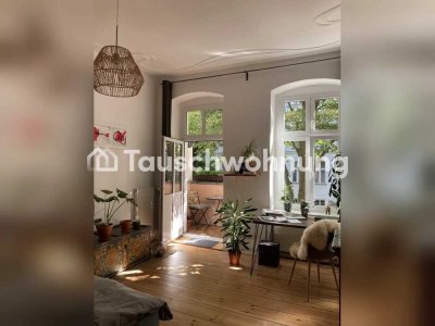 Tauschwohnung: Suche Tauschwohnung, biete kleine 2 Zimmer Altbauwohnung