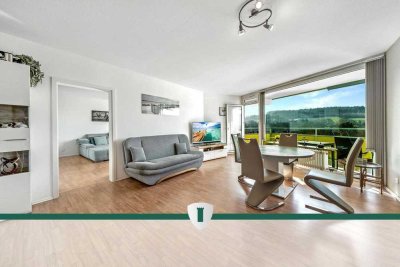 Bezugsfreie, moderne 3-Zi-Wohnung
mit zwei Balkonen, Aufzug, Fernblick zum Bodensee, Pool u. Sauna