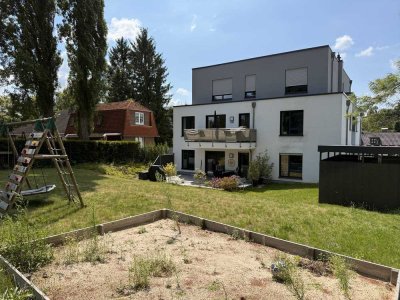 Barrierefreie Neubauwohnung mit 300 m² Garten